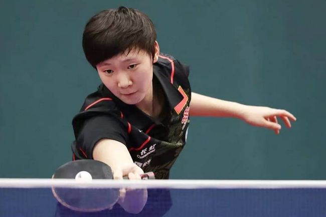 他们通过严 他们通过严