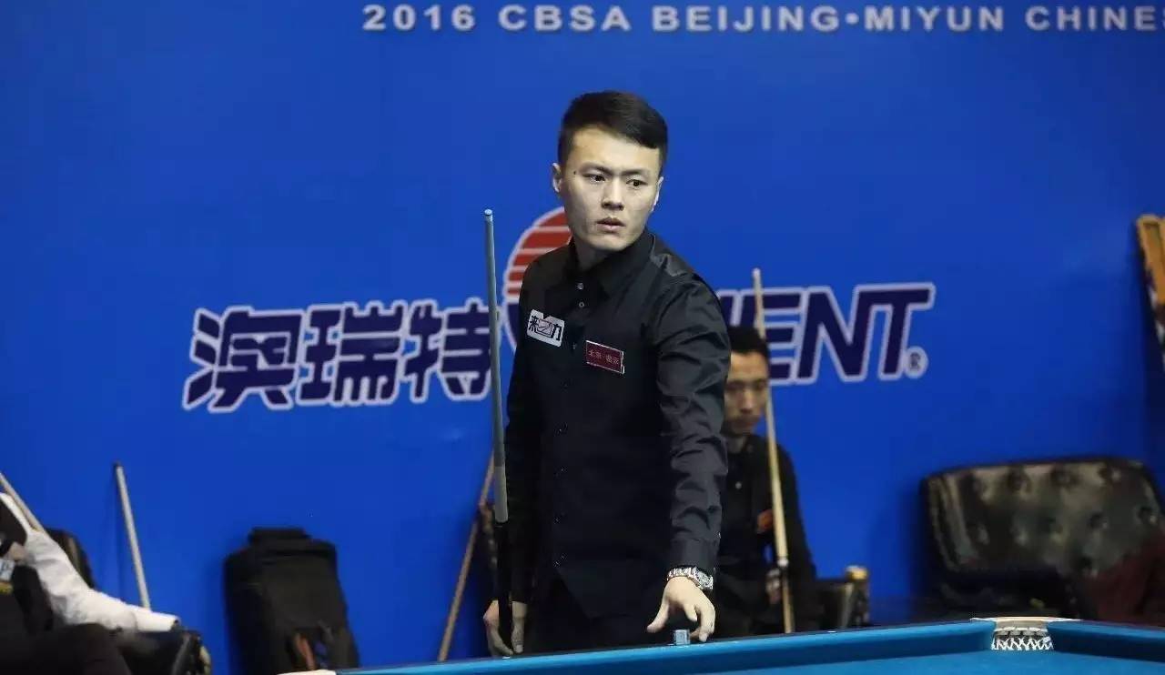 一个更加稳 一个更加稳