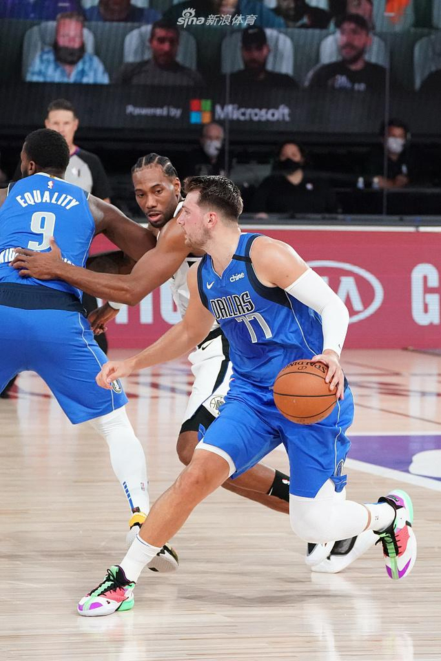 另一方面 另一方面