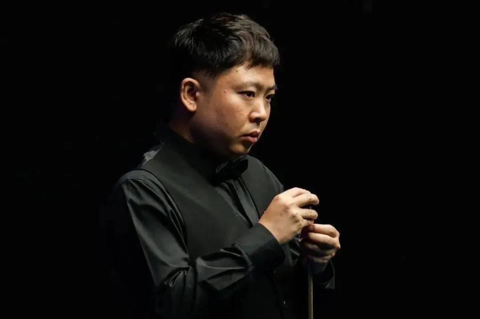 揭示了在高 揭示了在高