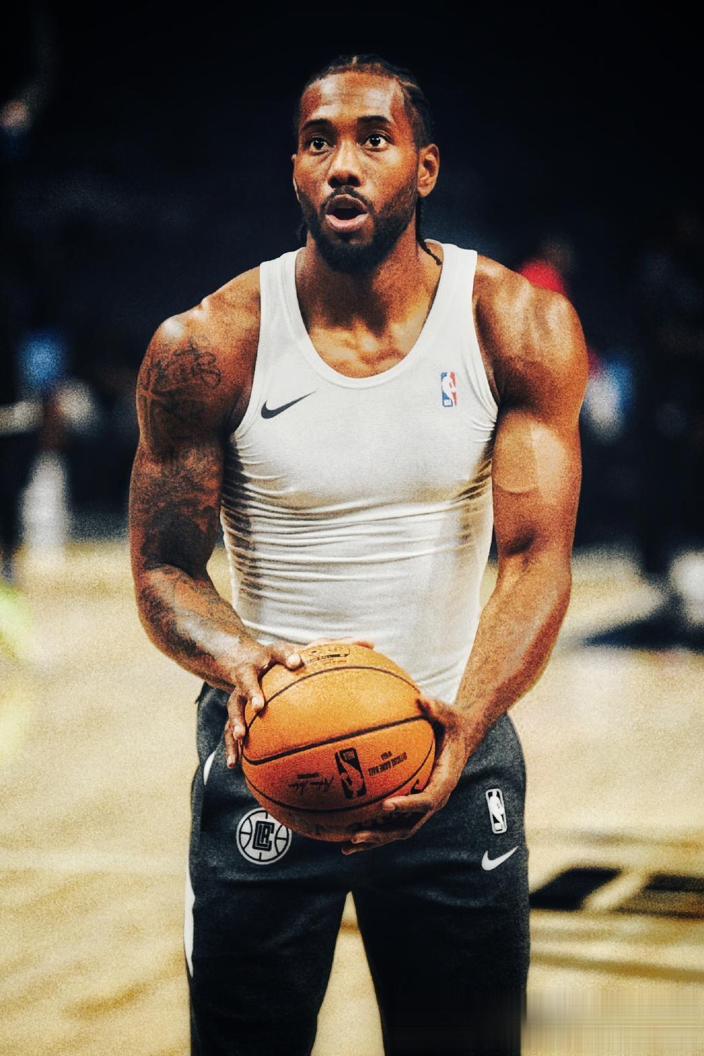 与短剑的高 与短剑的高