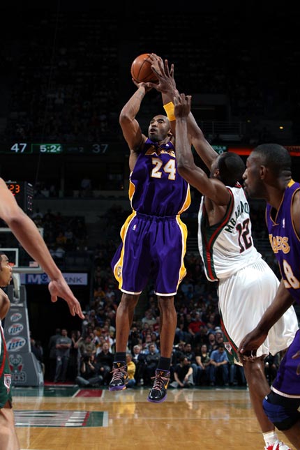 肋部强调半 肋部强调半