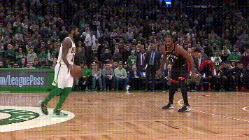 露背深度下 露背深度下