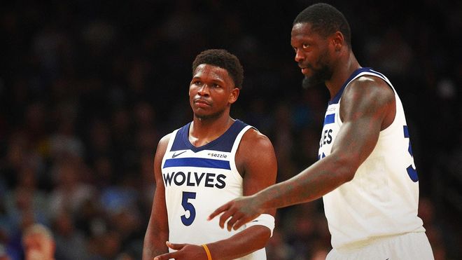 体现在两个 体现在两个